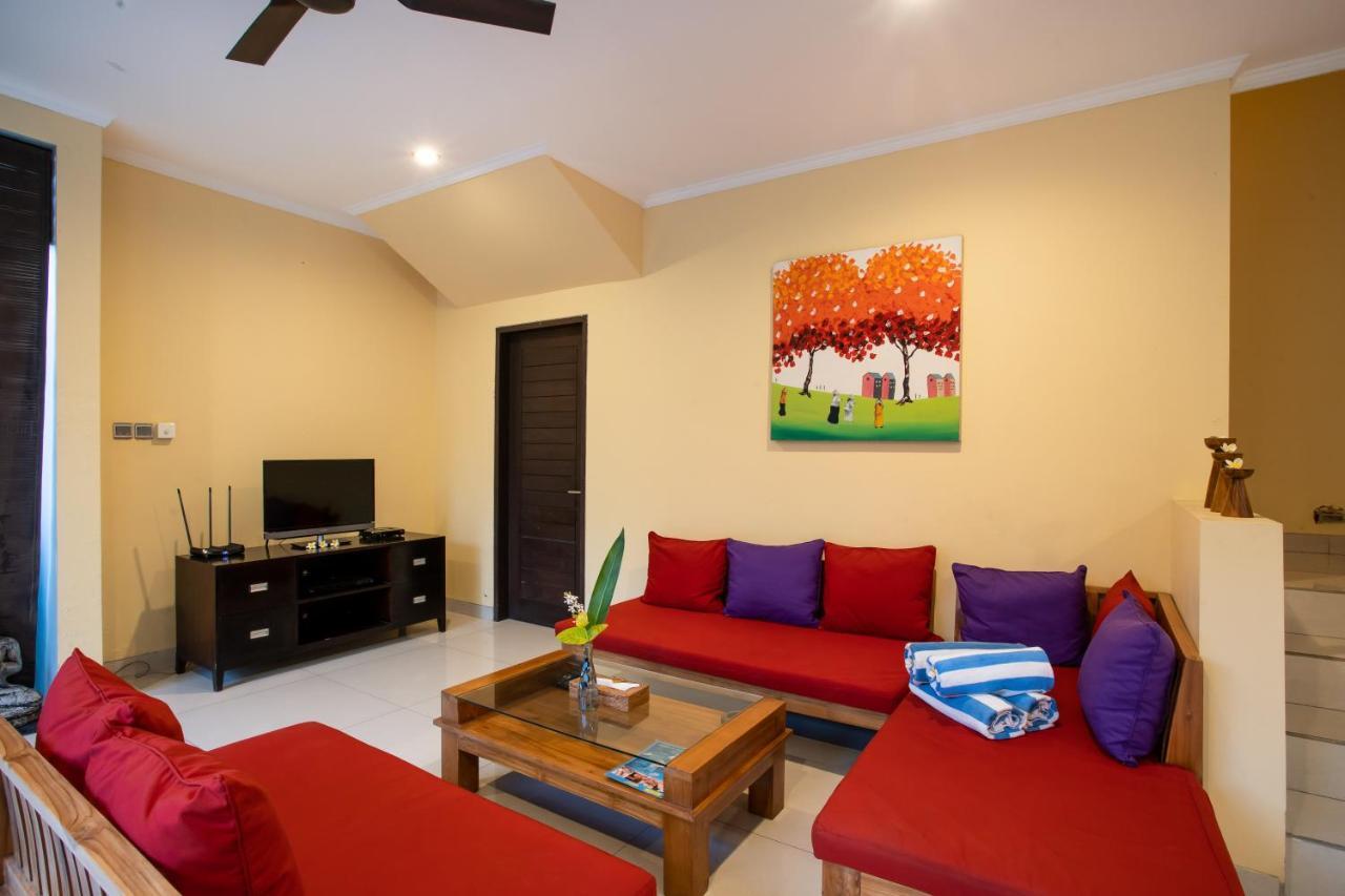 Villa Nadya Seminyak Exteriör bild